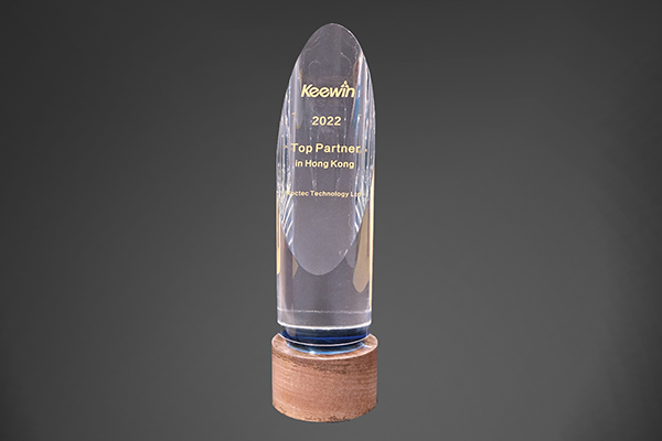 shows a 2022 Keewin Top Partner in Hong Kong Award for Roctec Technology Limited